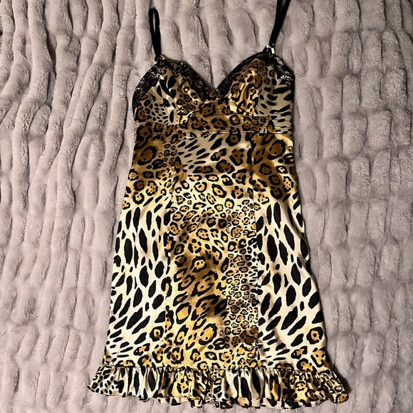 Guess Dresses & Skirts - GUESS Women’s Mini Dress